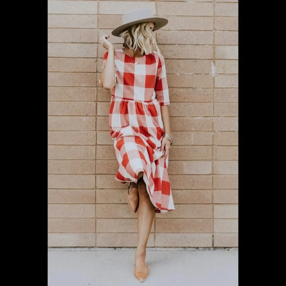 Roolee red plaid gingham Maddie mom midi maxi dress
Size: small - Picture 3 of 13